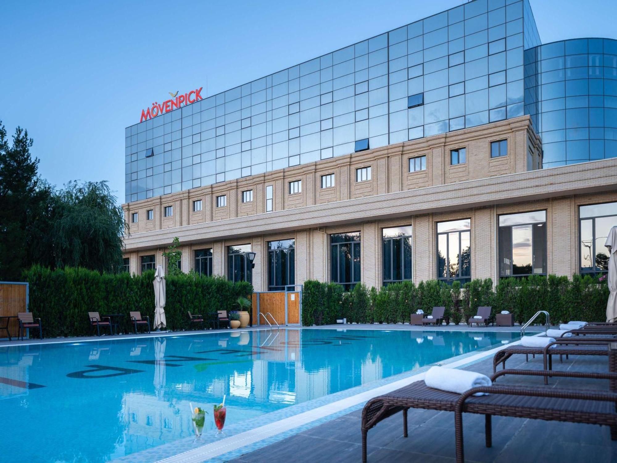 Moevenpick Samarkand Buitenkant foto
